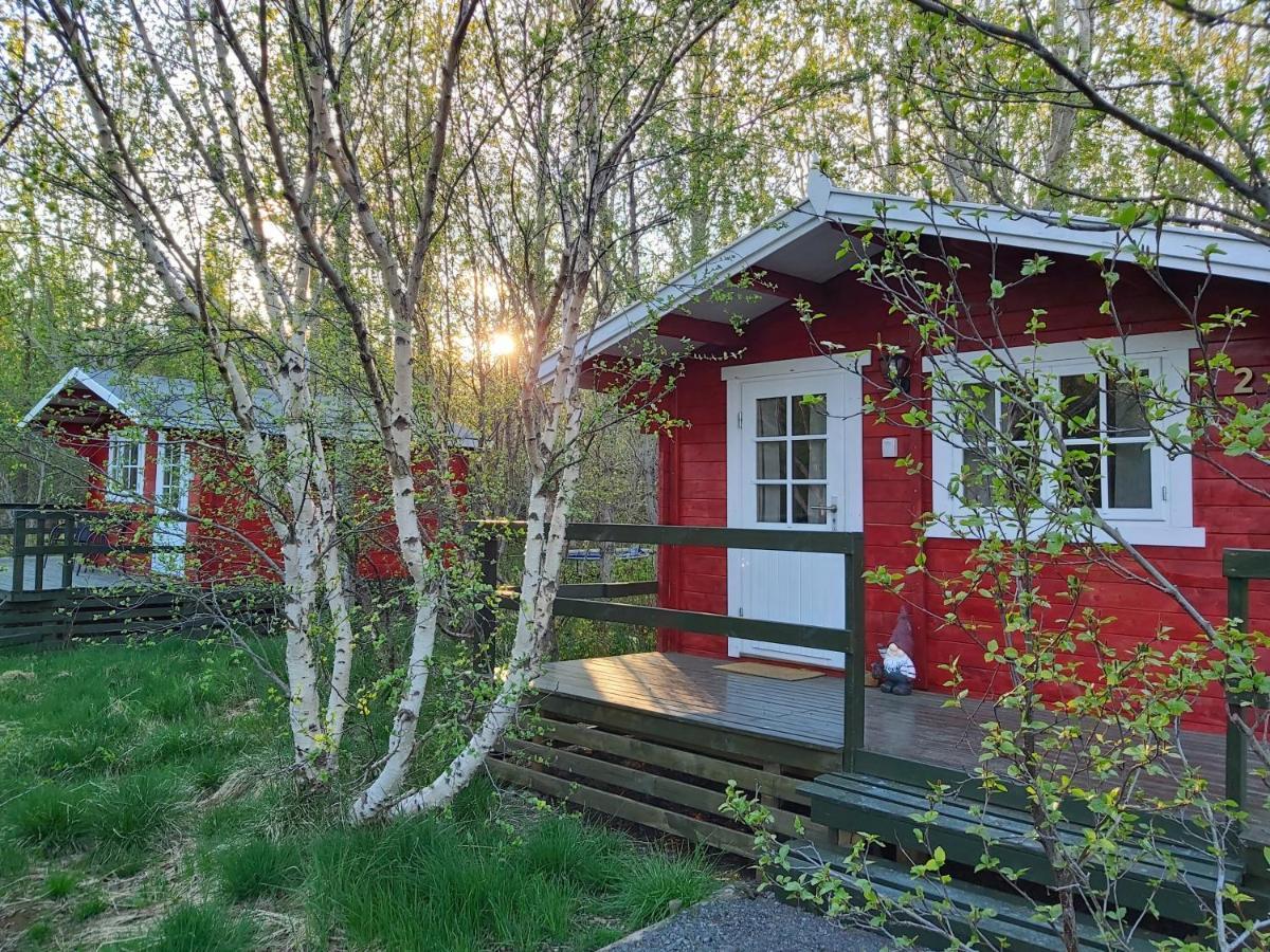 Bakkakot 2 - Cozy Cabins In The Woods Akureyri Bagian luar foto