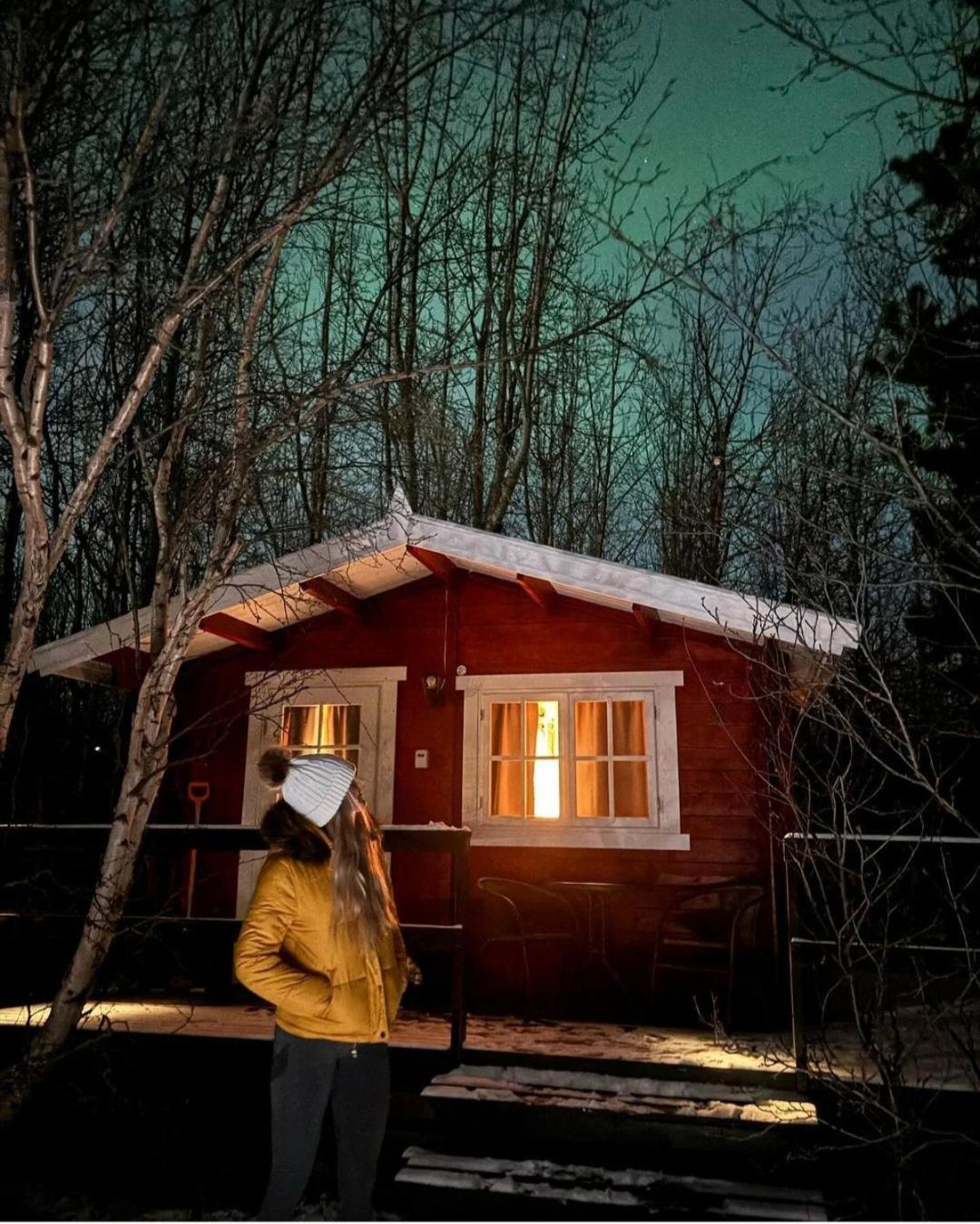 Bakkakot 2 - Cozy Cabins In The Woods Akureyri Bagian luar foto